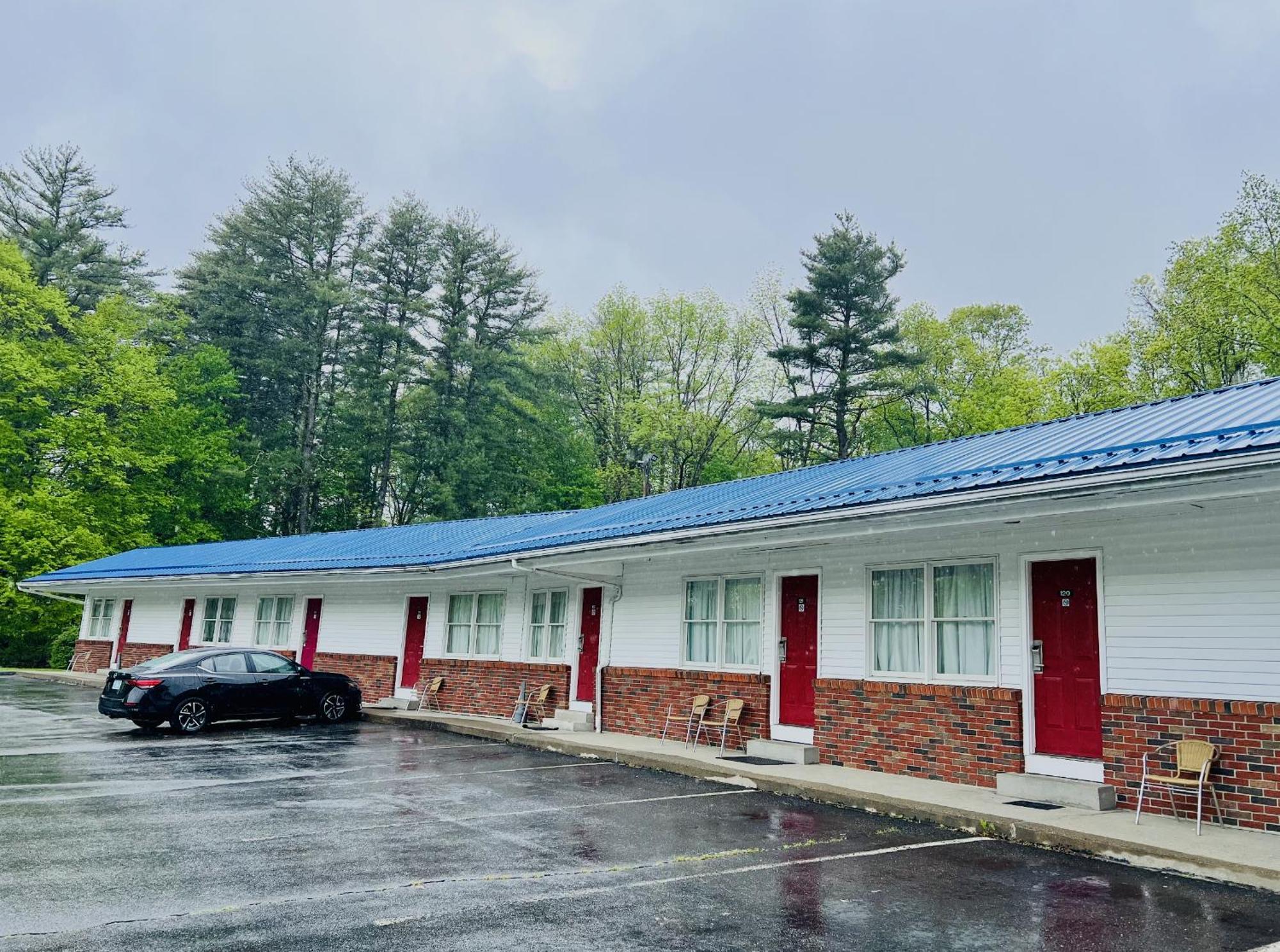Economy Lodge 682 Main St Sturbridge Exteriör bild